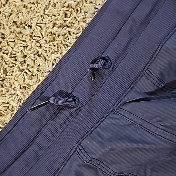 Lululemon Studio Crop Cadet Blue Capri Swift Stretch Mositure Wicking Pants - Picture 5 of 8